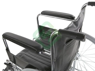 Купить Кресло-коляска инвалидная складная Barry B1